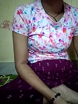 annugirl online show from March 15, 6:52 am