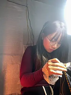 Lata-cute online show from March 6, 1:18 pm