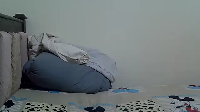 Snapshot of Ompha1523 chatting on February 26, 6:45 am Ompha1523 online show from February 26, 6:45 am