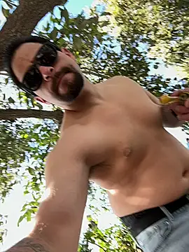 Snapshot of savagesixty9 chatting on February 24, 8:51 pm savagesixty9 online show from February 24, 8:51 pm