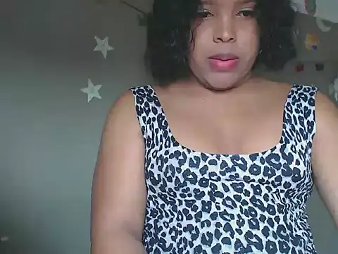 ShanayapkopRs online show from April 17, 1:14 pm