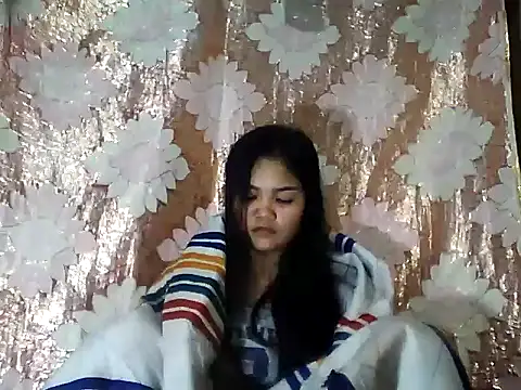 PinaySkinnyJust18 online show from March 15, 9:21 pm