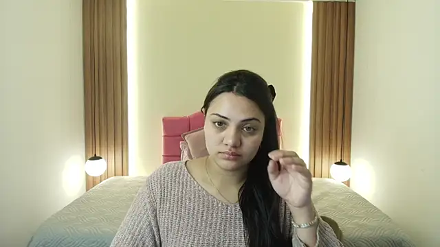 IvonneRoss  online show from May 25, 12:11 pm