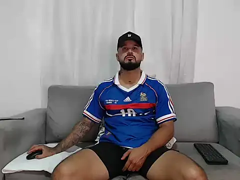 Handsomen69 online show from February 15, 1:35 am