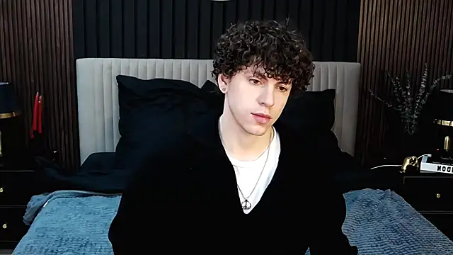 Snapshot of TylerGibson chatting on February 26, 3:16 am TylerGibson online show from February 26, 3:16 am