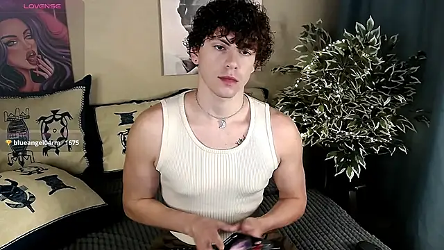 TylerGibson online show from May 16, 3:55 pm