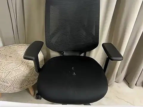 scissors99 online show from April 19, 8:33 pm