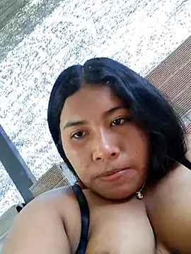 Snapshot of Sweet-Dirty-Storm chatting on May 9, 4:45 pm Sweet-Dirty-Storm online show from May 9, 4:45 pm
