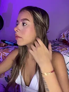 BellaMoon  online show from March 15, 12:16 am