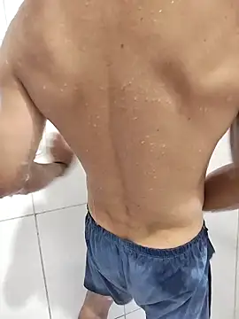 Snapshot of gatodepauduro chatting on February 6, 8:01 pm gatodepauduro online show from February 6, 8:01 pm