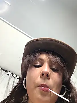 HannaRose- online show from March 18, 3:20 am