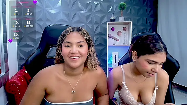 Snapshot of mayli_marie chatting on February 19, 11:34 pm mayli marie online show from February 19, 11:34 pm