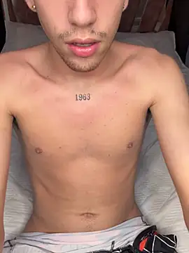 Stickramirezzc online show from January 17, 5:45 am