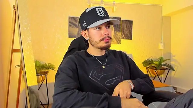 Nils saintt online show from February 19, 3:57 am