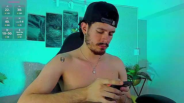 Nils saintt online show from February 25, 4:22 am