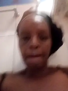 01Wetlips online show from February 11, 9:09 pm