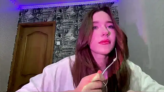 InnateFlies online show from January 17, 2:33 pm