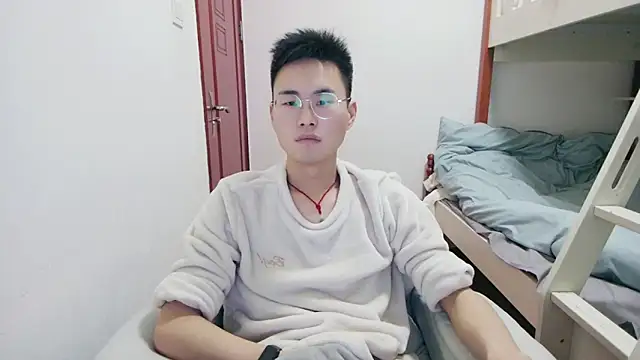 Aint686 online show from March 28, 2:05 pm