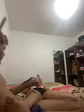 Snapshot of casal_prosperar chatting on March 2, 1:29 pm casal prosperar online show from March 2, 1:29 pm