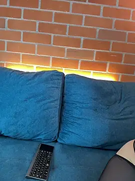 Snapshot of amarah_ chatting on February 21, 6:09 pm amarah online show from February 21, 6:09 pm