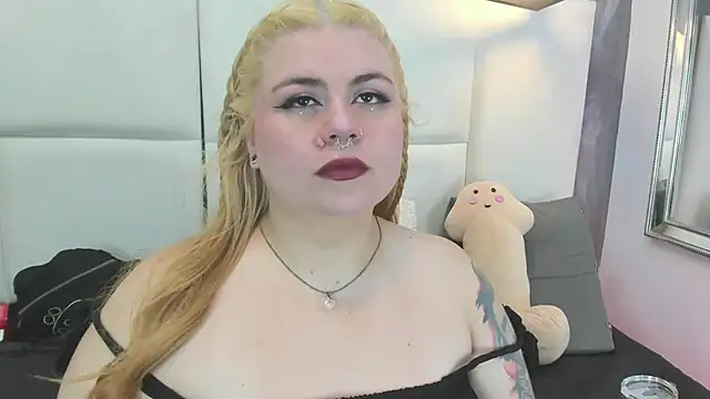 Martina armos online show from February 13, 1:40 pm