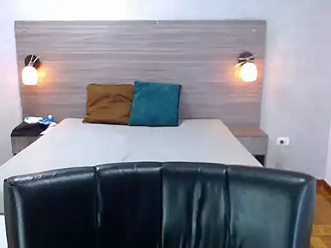 Snapshot of William_Lewis chatting on February 7, 1:04 pm William Lewis online show from February 7, 1:04 pm