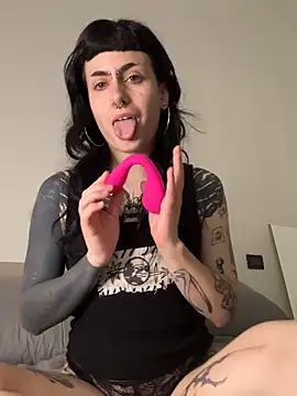 ferrraglia online show from April 16, 12:39 pm