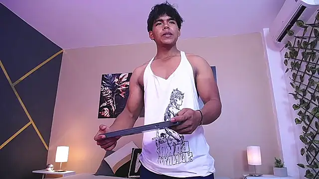 Snapshot of DanielHaloran chatting on February 17, 8:15 pm DanielHaloran online show from February 17, 8:15 pm