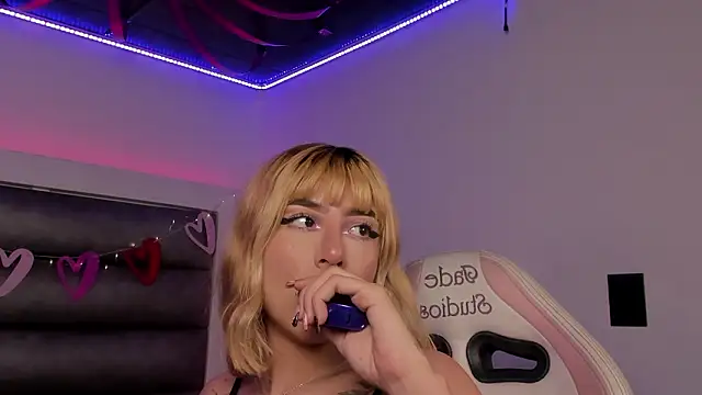 adhalee js online show from February 19, 8:05 pm