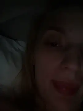 Snapshot of SashaPri chatting on April 4, 9:56 pm SashaPri online show from April 4, 9:56 pm