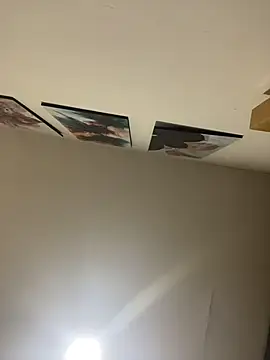 JuliaaVega online show from April 1, 11:55 am