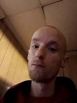 Snapshot of Zippy247 chatting on February 4, 11:31 pm Zippy247 online show from February 4, 11:31 pm