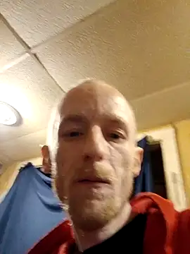 Snapshot of Zippy247 chatting on February 19, 3:35 am Zippy247 online show from February 19, 3:35 am