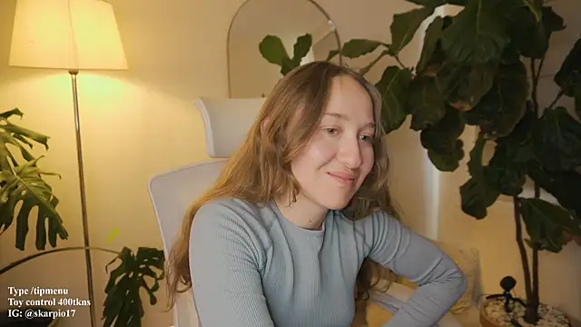 Snapshot of Scarlett_NoirMuse chatting on March 2, 9:21 pm Scarlett NoirMuse online show from March 2, 9:21 pm