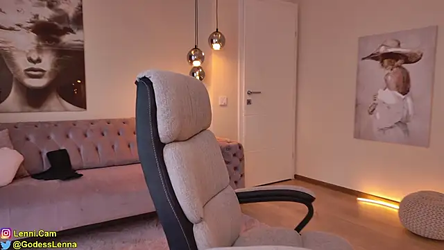 Lenna Godess online show from February 11, 6:18 am