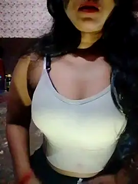 Ayesha Khan1 online show from April 7, 1:44 pm