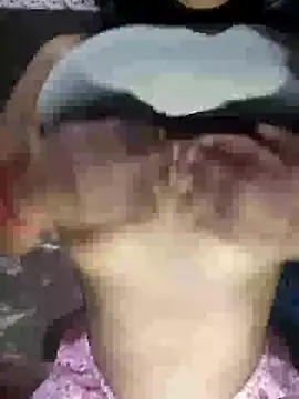 Ayesha Khan1 online show from April 12, 11:43 pm