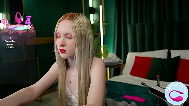 Snapshot of Sia_Hart chatting on February 25, 6:06 pm Sia Hart online show from February 25, 6:06 pm