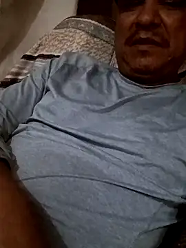 Snapshot of Maniako_8-5 chatting on February 28, 3:40 am Maniako 8-5 online show from February 28, 3:40 am