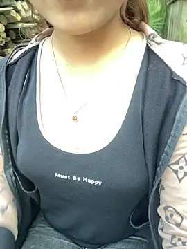 Snapshot of Lonasex99 chatting on January 18, 9:46 am Lonasex99 online show from January 18, 9:46 am