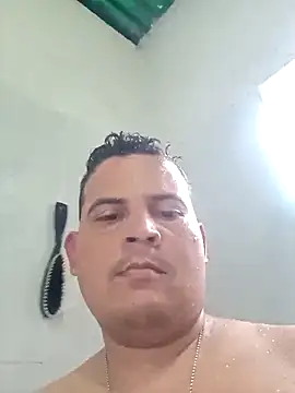 Snapshot of THONETE chatting on February 7, 9:40 pm THONETE online show from February 7, 9:40 pm