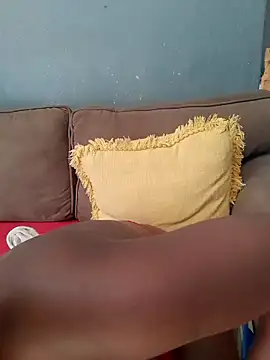 Snapshot of Barbieee1301 chatting on June 5, 11:38 am Barbieee1301 online show from June 5, 11:38 am