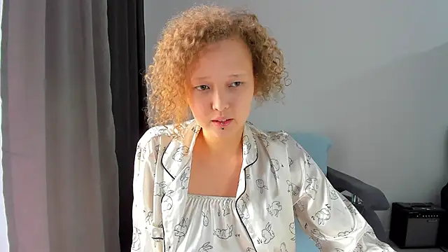 Senya Sol online show from February 19, 9:38 am