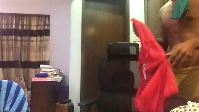 Snapshot of Bangladeshi_Fucktoy chatting on February 9, 12:42 pm Bangladeshi Fucktoy online show from February 9, 12:42 pm