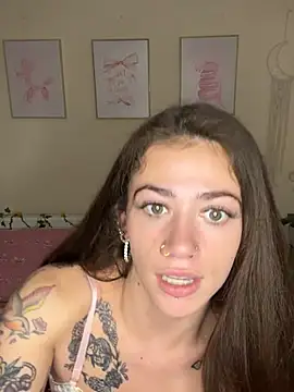 Snapshot of ValenciaTheVixenXX chatting on February 12, 5:19 pm ValenciaTheVixenXX online show from February 12, 5:19 pm