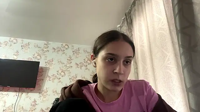 PagedLard online show from April 18, 9:13 am