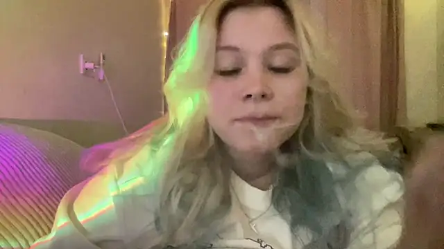 Lulu Di online show from March 22, 8:34 pm