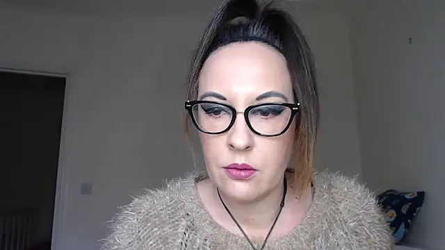 PsychicDominatrix online show from February 11, 10:53 am