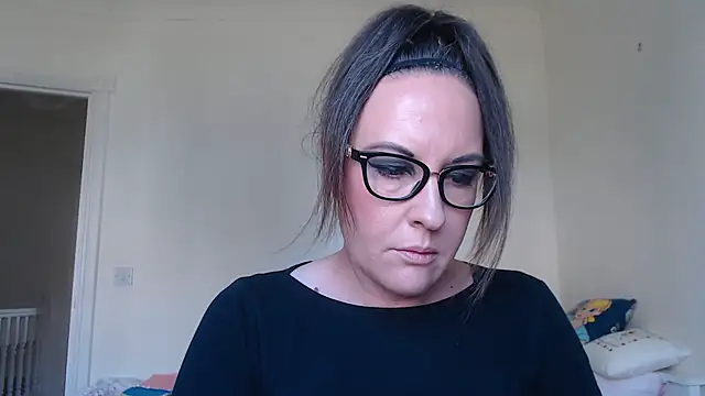 PsychicDominatrix online show from July 10, 9:45 am