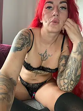 MrsRedFoxy online show from July 6, 11:18 am